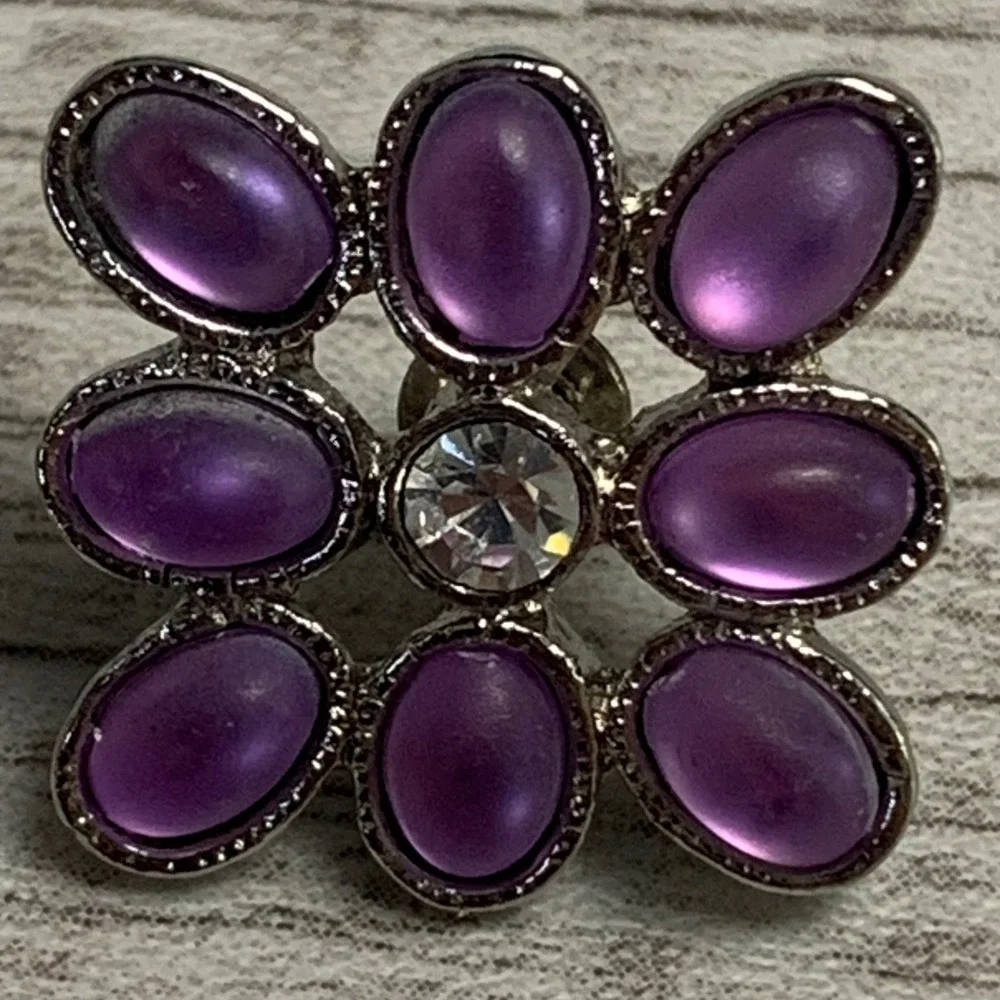 Silver Tone Purple Cabochon Flower Stud Earrings Rhinestone Center Floral 3799